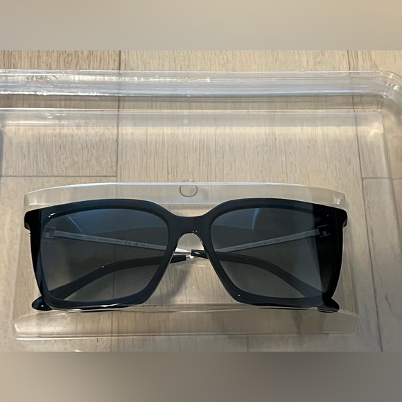 Jimmy Choo Women Grey Gradient Square Sunglasses TOTTA/G/S 0807 9O With Case-NEW - Picture 4 of 7